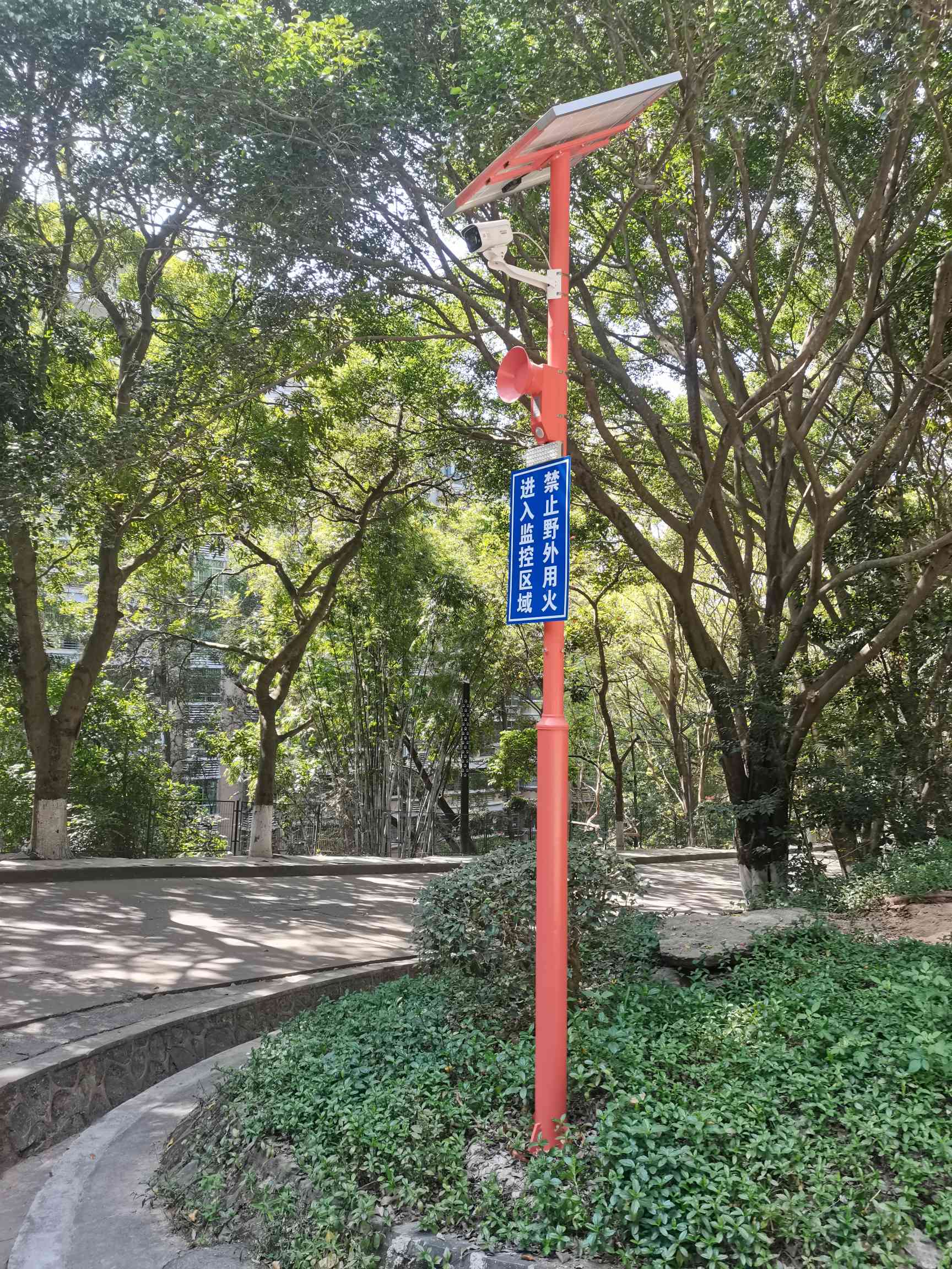 卓言科技助力于廣西某地區(qū)森林防火電子桿