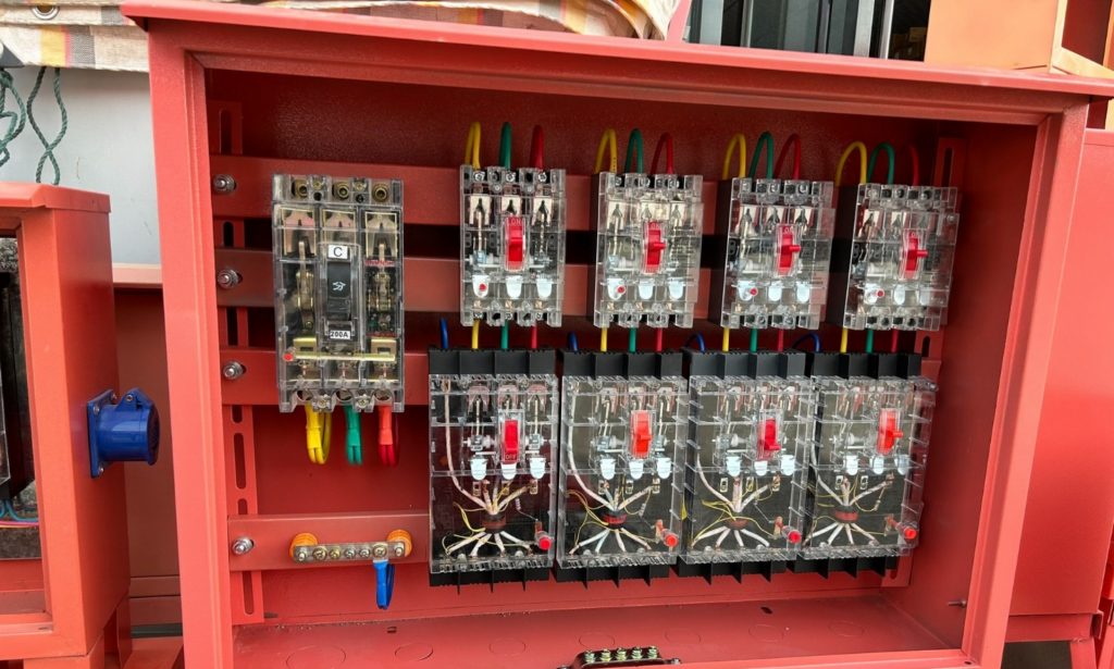 工地臨時配電箱 | 工地一、二、三級臨時配電箱 | 施工現(xiàn)場臨時用電配電箱 | 工地臨時用電一級配電箱-深圳卓言科技有限公司